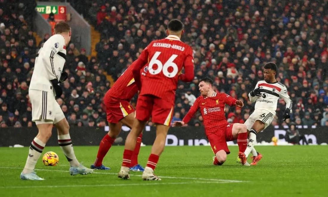 米兰体育在线登录-曼联新星爆发，挑战蒙特雷防线坚固