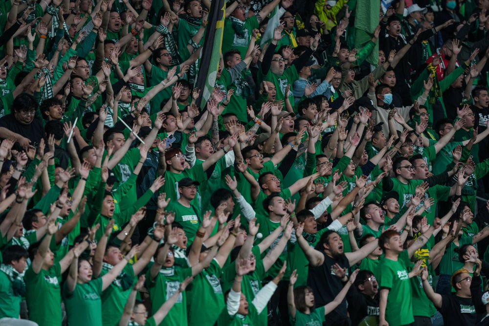 米兰体育官网登录网址-多特蒙德球迷士气高昂为球队加油