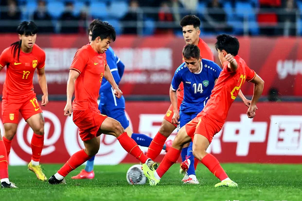 越南队战胜对手挺进下一阶段 越南队战胜对手挺进下一阶段