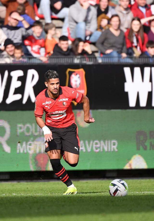 米兰体育网站入口-沃尔夫斯堡客场逆转战平洛里昂，保持联赛连续不败的简单介绍