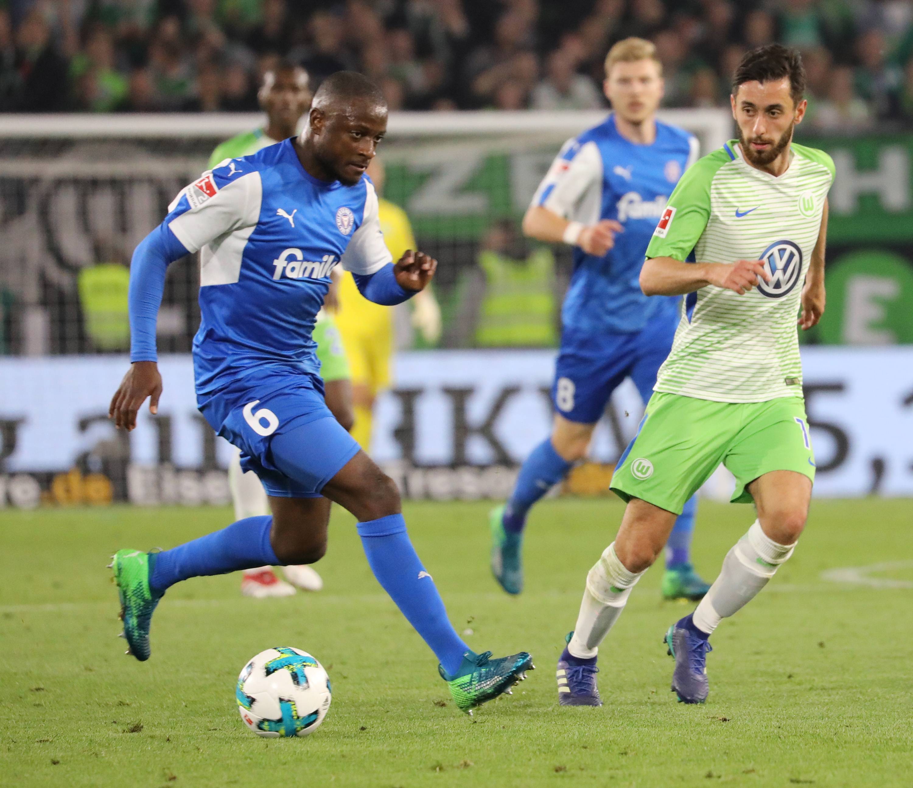 米兰体育登录-沃尔夫斯堡在比赛中展现出色球技的简单介绍