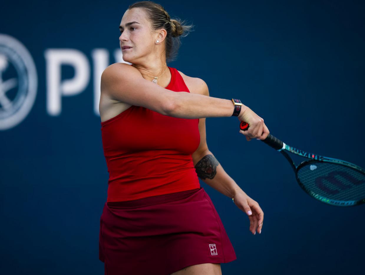 米兰体育入口-全球足球赛事盛况：女选手豪气出击斩获冠军的简单介绍