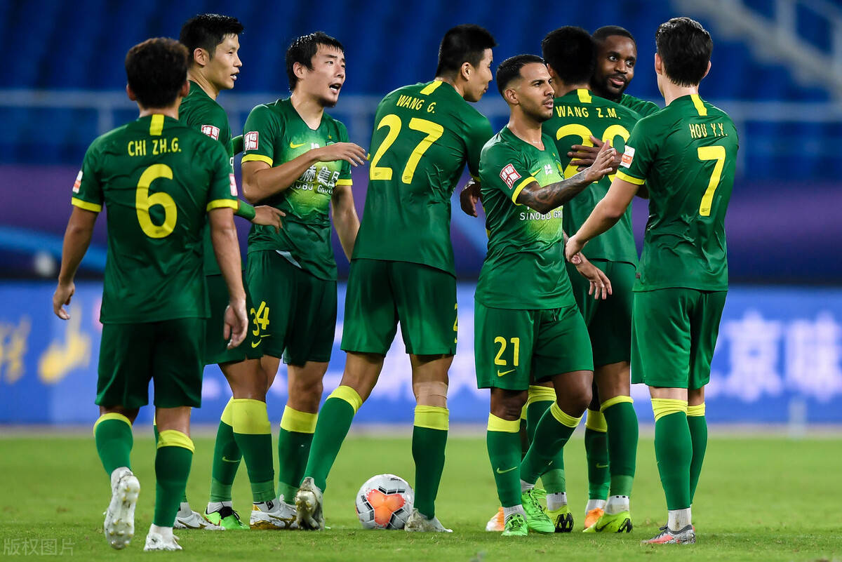 武汉卓尔胜负手续费，新帅率队逆袭的简单介绍