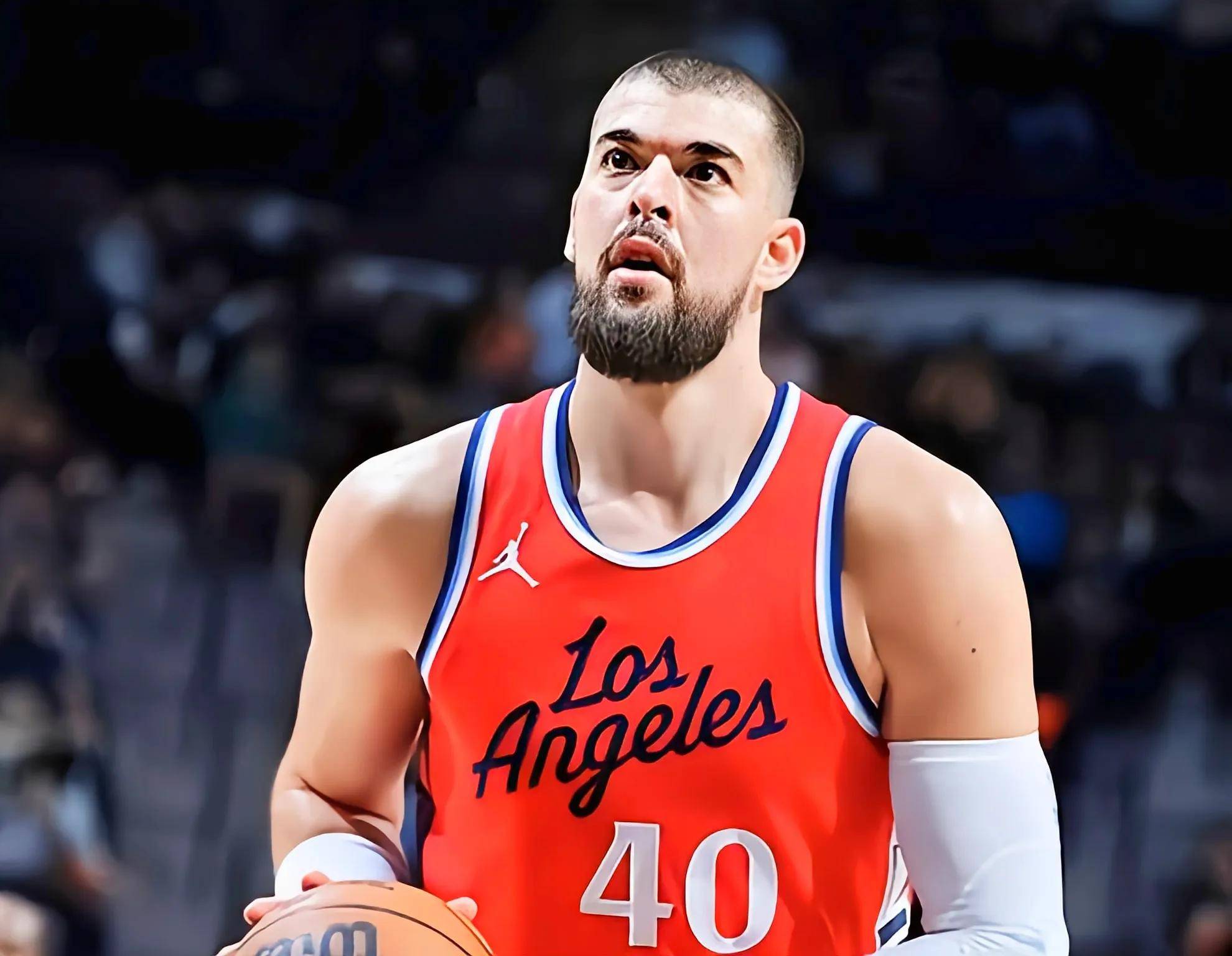 快船不敌马刺，遭遇两连败