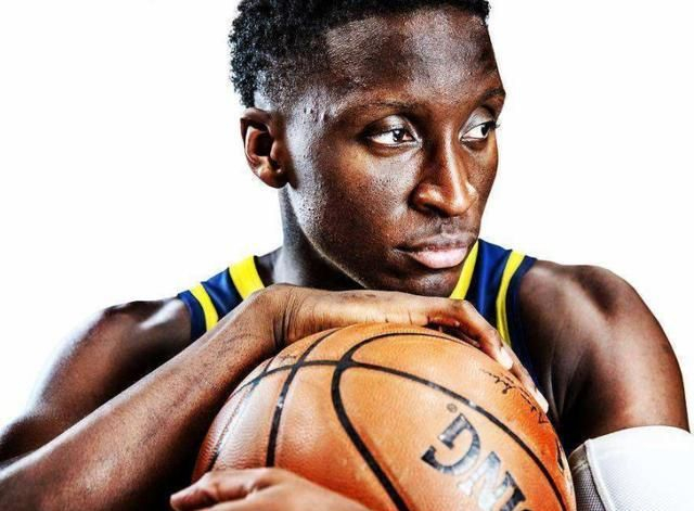 米兰体育入口-黑豹队绝地反击击败凯尔特人队